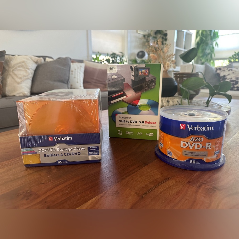 *New* VHS to DVD Conversion Set (includes software, DVDs, DVD cases)